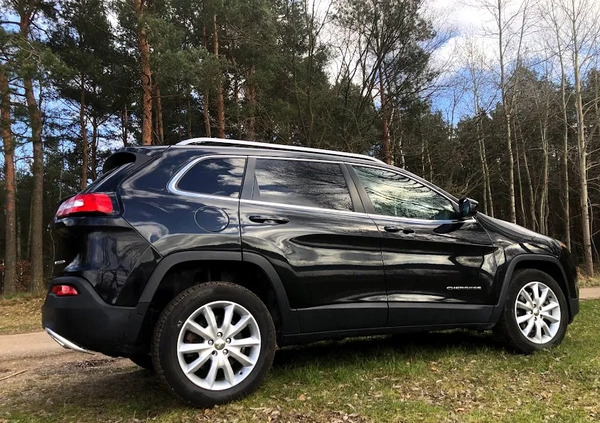 Jeep Cherokee cena 65900 przebieg: 171000, rok produkcji 2015 z Częstochowa małe 211